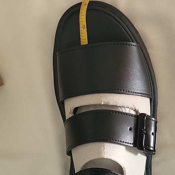 Dr. Martens Gryphon Airwair Sandal - Picture 10 of 11